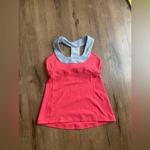 Lululemon Top Womens 6 Lightweight Tank Inside Support Bra Lightweight Coral